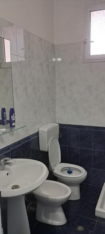 Hotel Noel Vlorë エクステリア 写真