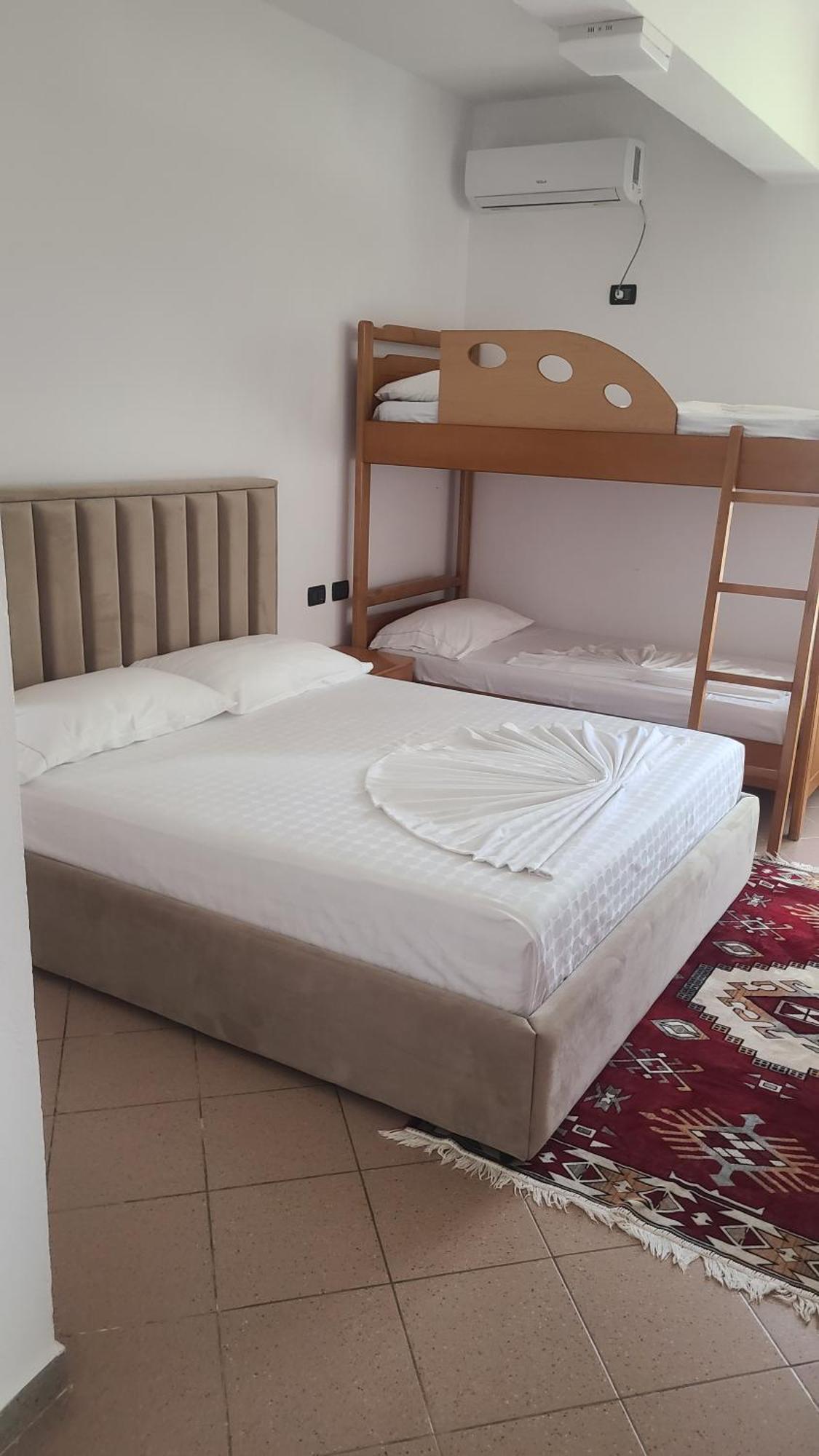 Hotel Noel Vlorë 部屋 写真