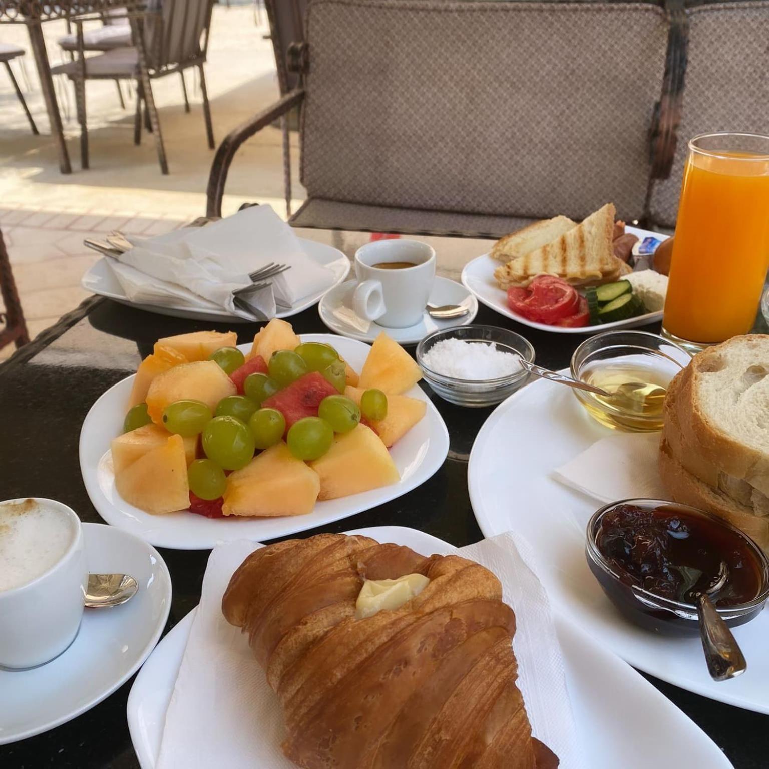 Hotel Noel Vlorë エクステリア 写真